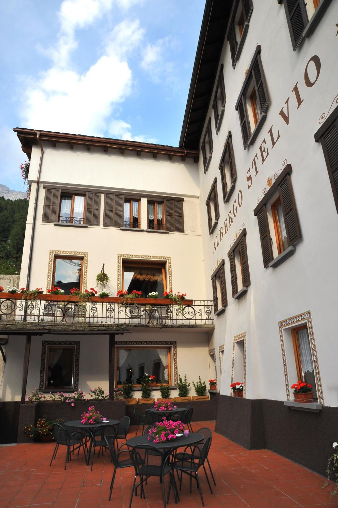 Albergo Stelvio Bormio Kültér fotó